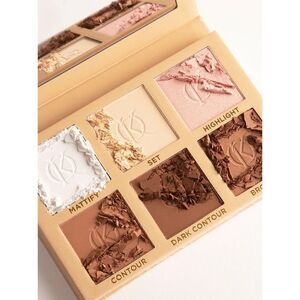 NIB KENIA ONTIVEROS BEAUTY SET AND DEFINE KIT